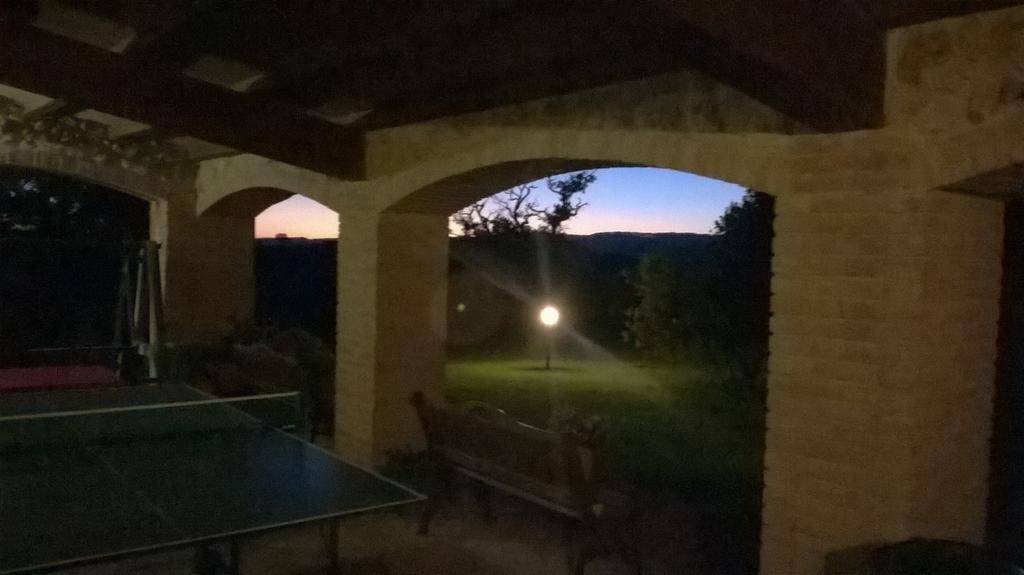 Agriturismo Il Poggiolo 몬테메라노 외부 사진