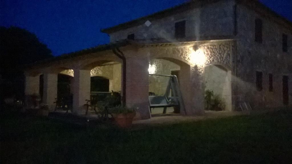 Agriturismo Il Poggiolo 몬테메라노 외부 사진