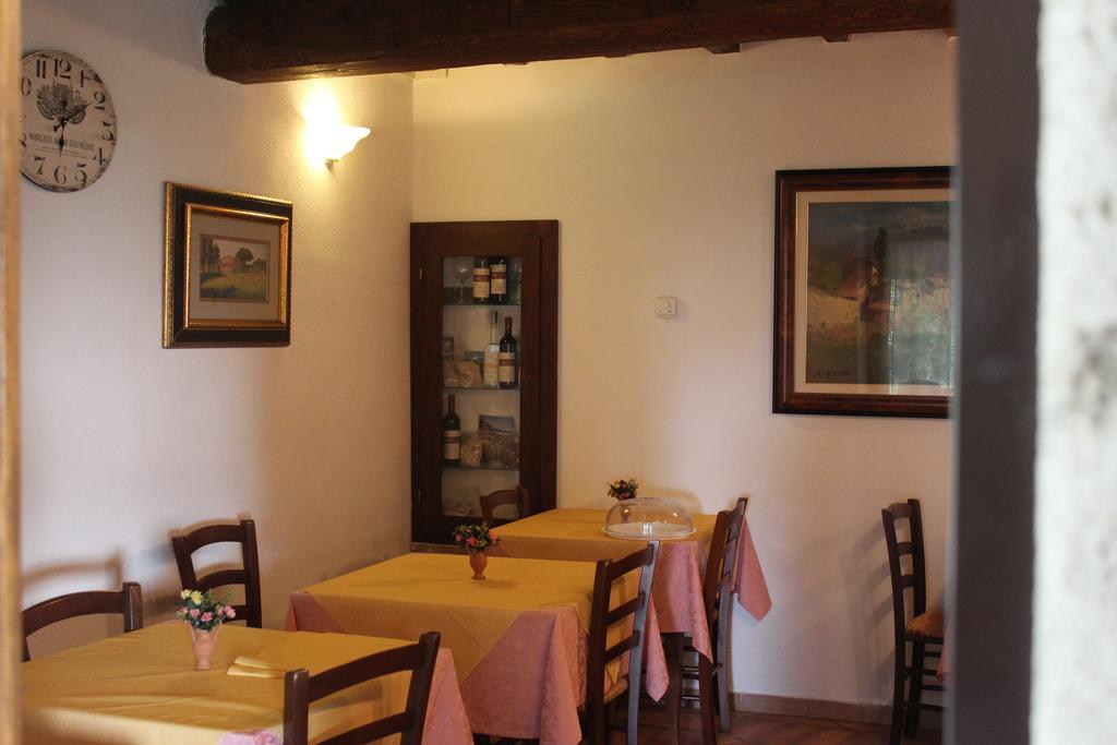 Agriturismo Il Poggiolo 몬테메라노 외부 사진